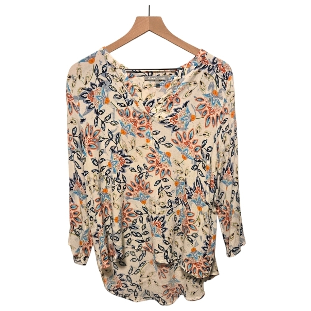Daniel Rainn Koda Split Neck White Floral Blouse Size XL